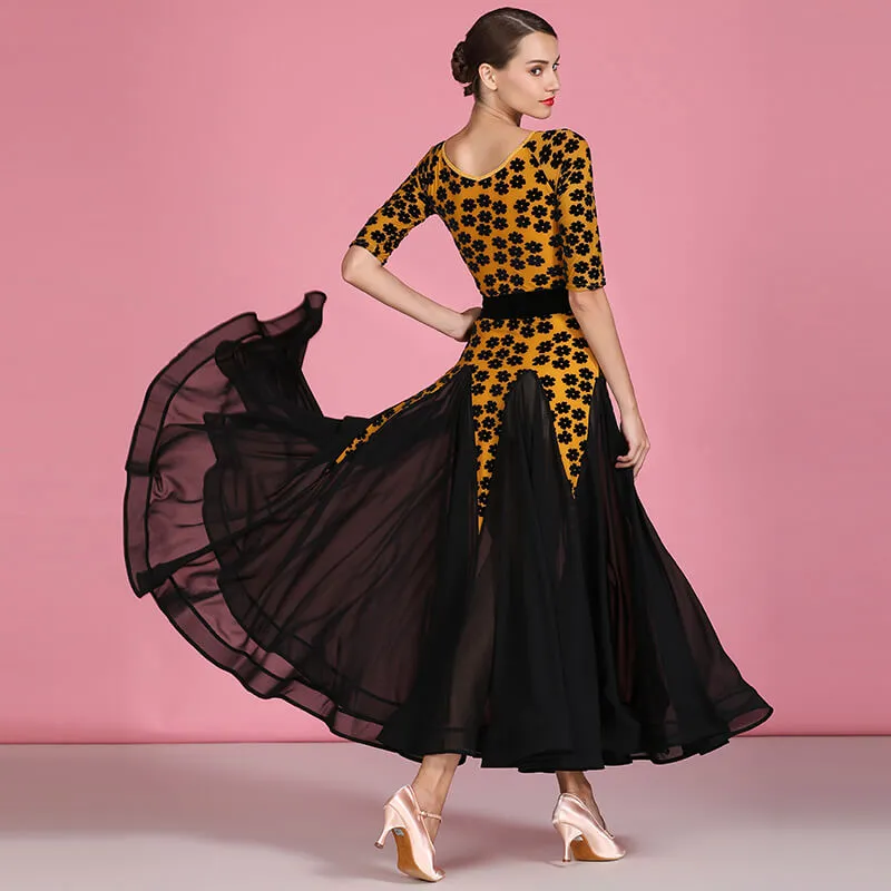 Half Sleeve Flared Long Dress