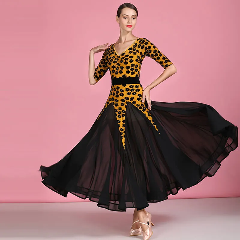 Half Sleeve Flared Long Dress