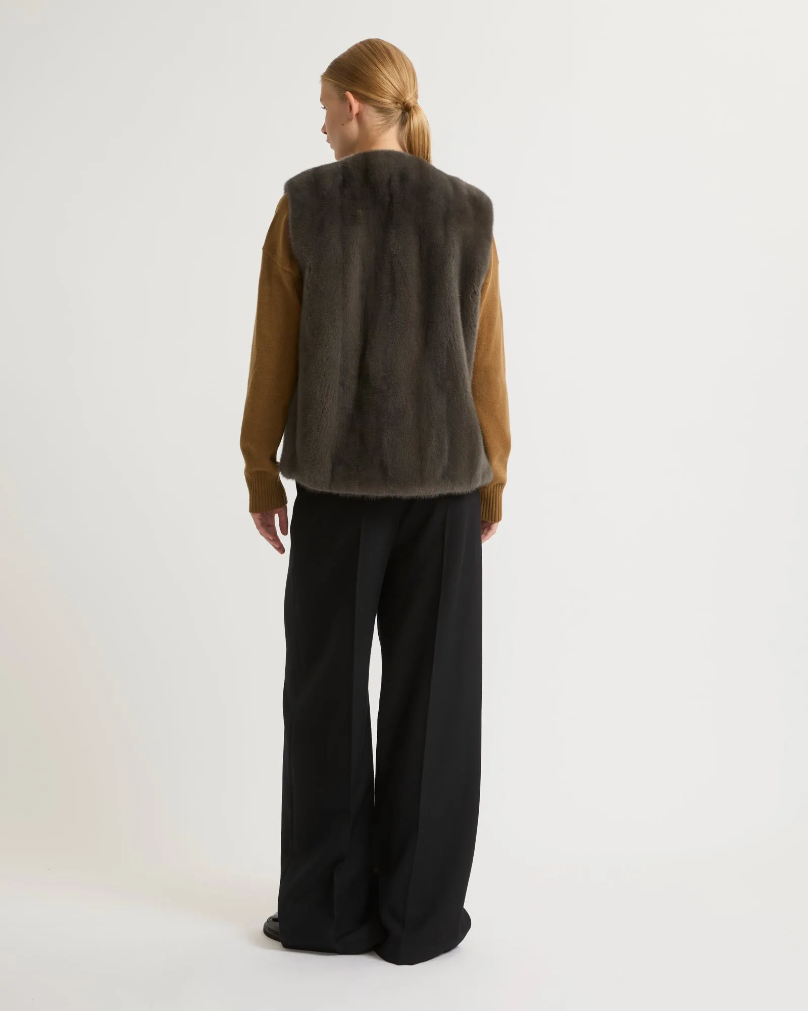 Long-haired mink fur gilet