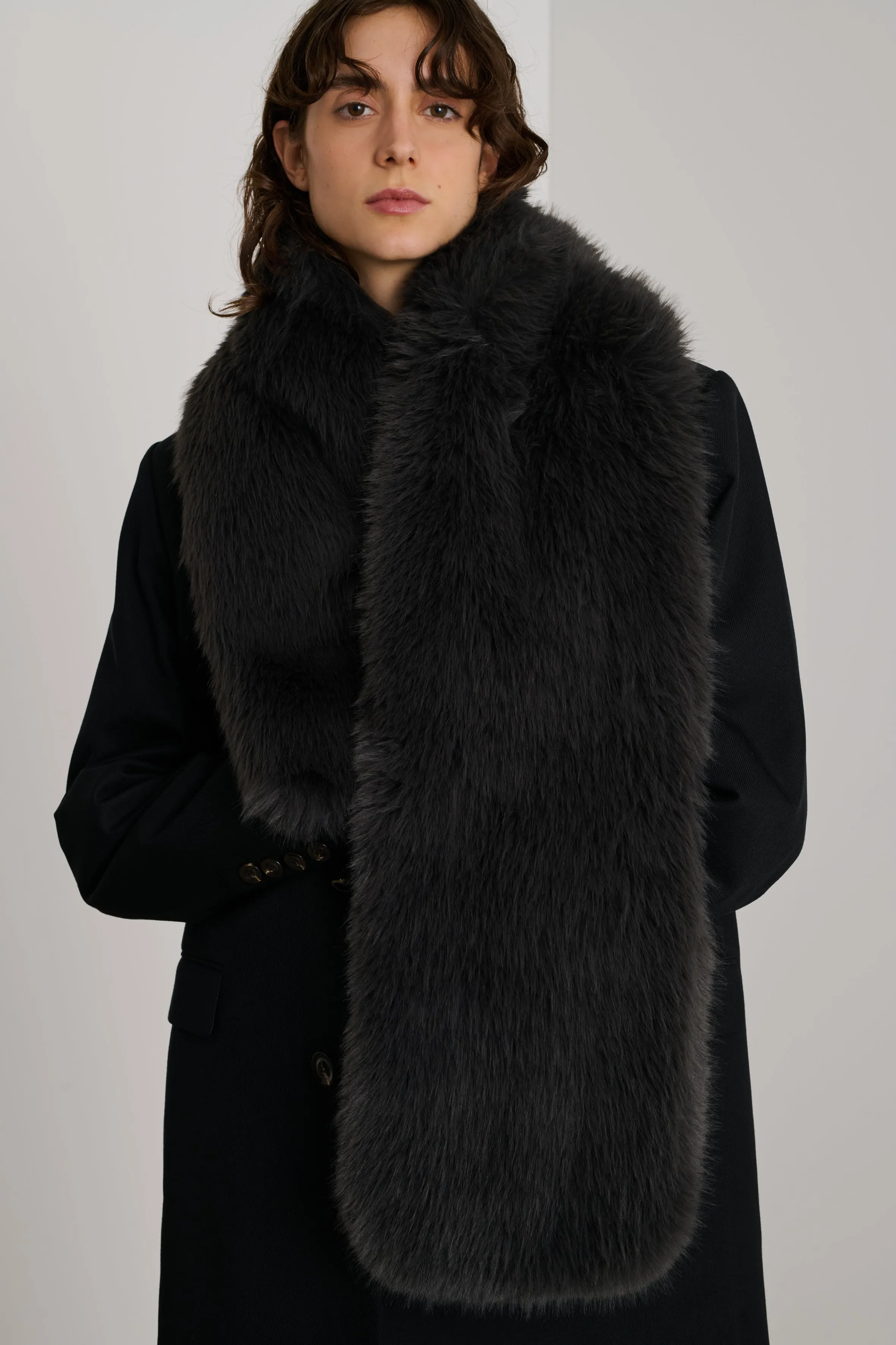 ruby anthracite scarf